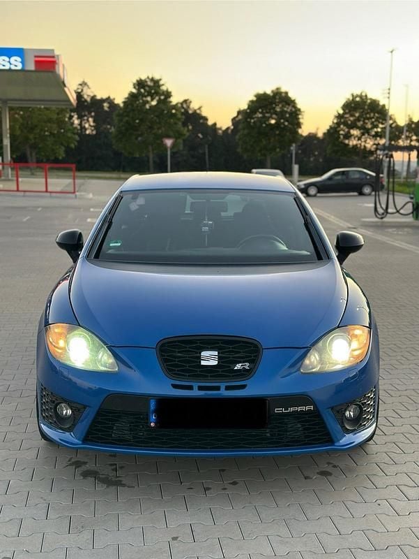 Blau Gebraucht 2012 Cupra Leon Kleinwagen | 8.500 € (Fairer Preis) - Bild 1/4