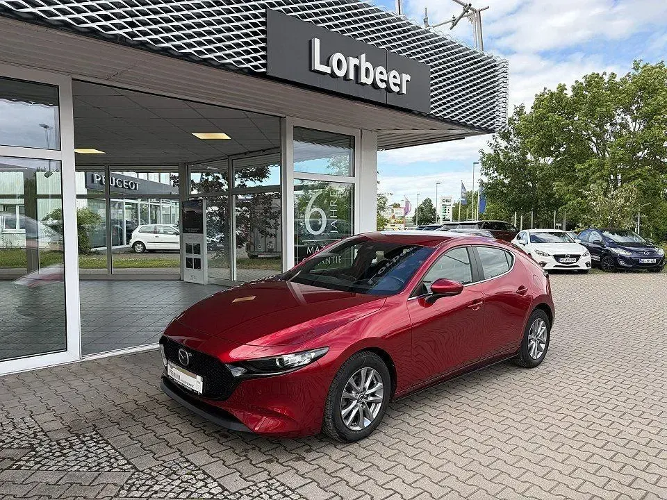 Gebraucht Mazda 3 Selection 122 PS (89 kW) 2020 Rot Limousine
