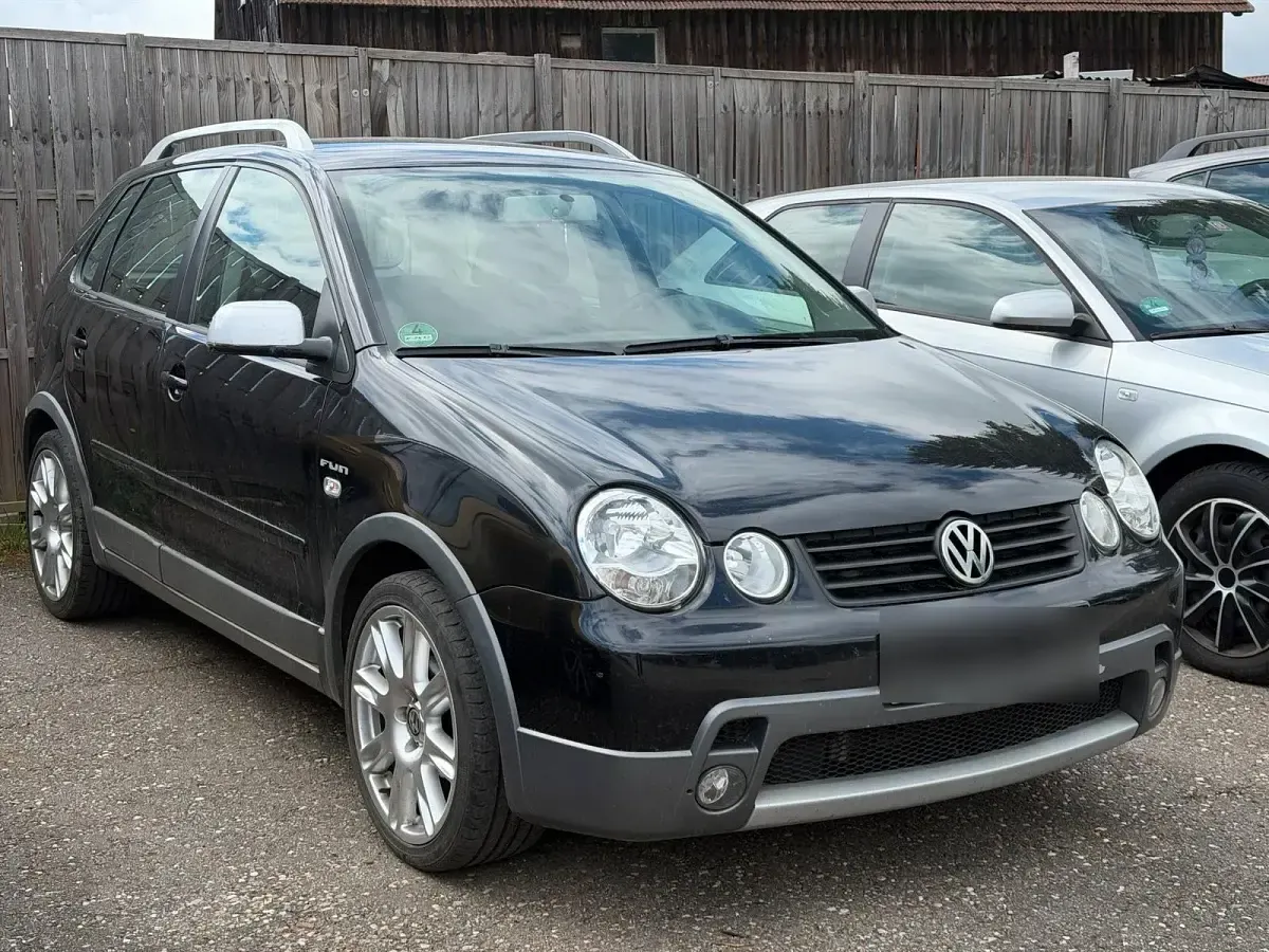 Gebraucht VW Polo 75 PS (55 kW) 2004 Schwarz Kleinwagen