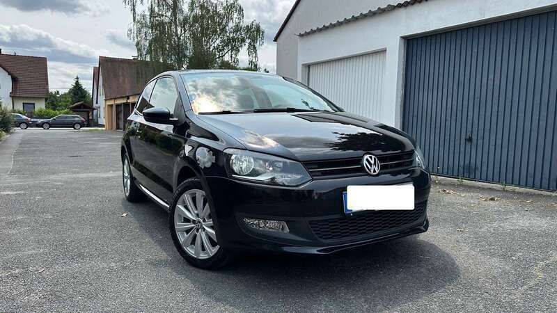 Schwarz Gebraucht 2010 VW Polo Limousine | 5.990 € (Fairer Preis) - Bild 1/4