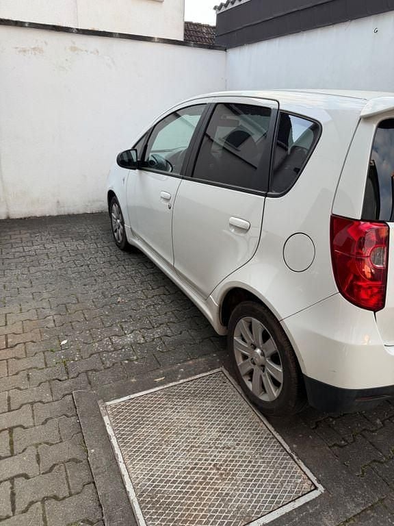 Gebraucht Mitsubishi Colt 95 PS (69 kW) 2012 Weiß Kleinwagen
