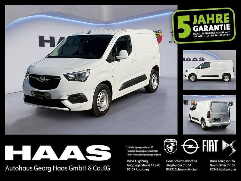 Jade weiss Gebraucht 2019 Opel Combo Edition Van / Kleinbus | 11.480 € (Superpreis) - Bild 1/4