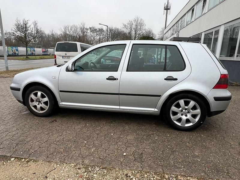 Gebraucht VW Golf IV 101 PS (74 kW) 2000 Silber Limousine