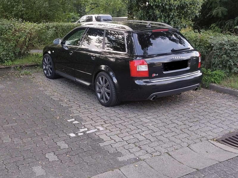 Second-hand Audi S4 344 CP (253 kW) 2004 Negru Break