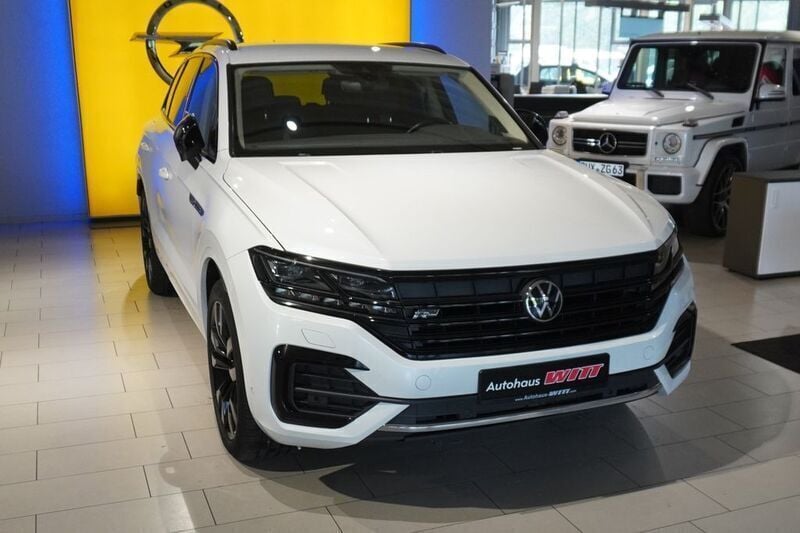 Gebraucht VW Touareg R-line 286 PS (210 kW) 2021 Oryxweiß perlmutteffekt SUV