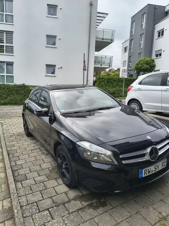 Gebraucht Mercedes A220 136 PS (100 kW) 2014 Schwarz Limousine