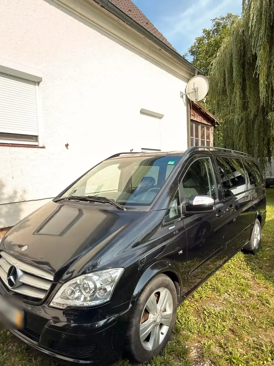Gebraucht Mercedes Viano 224 PS (164 kW) 2012 Schwarz Van / Kleinbus