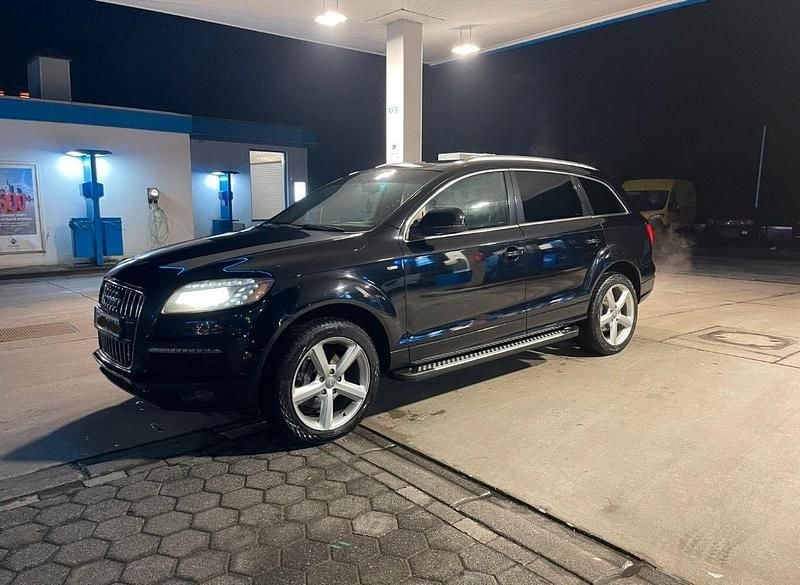 Schwarz Gebraucht 2011 Audi Q7 Comfort SUV | 13.499 € (Guter Preis) - Bild 1/4