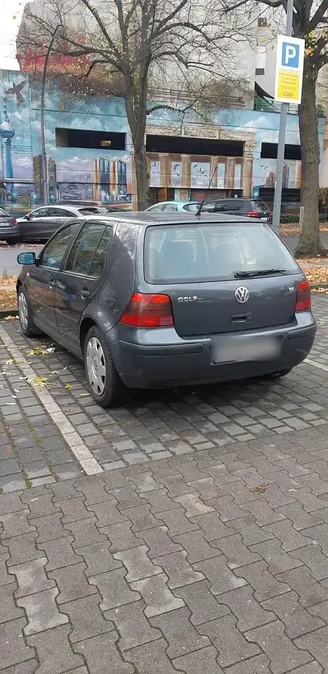 Gebraucht VW Golf IV 2000 Grau Limousine