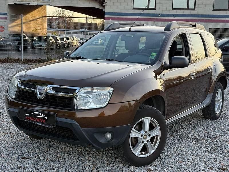 Gebraucht Dacia Duster Lauréate 107 PS (78 kW) 2011 Braun SUV