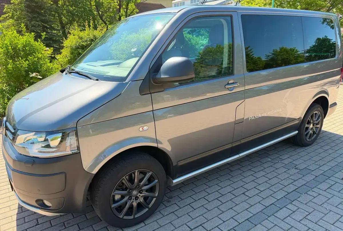 Gebraucht VW Multivan PanAmericana 179 PS (131 kW) 2014 Grau Van / Kleinbus