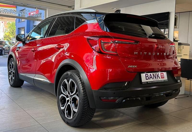 Gebraucht Mitsubishi ASX Edition 158 PS (116 kW) 2023 Aurorarot / onyxschwarz (t) SUV