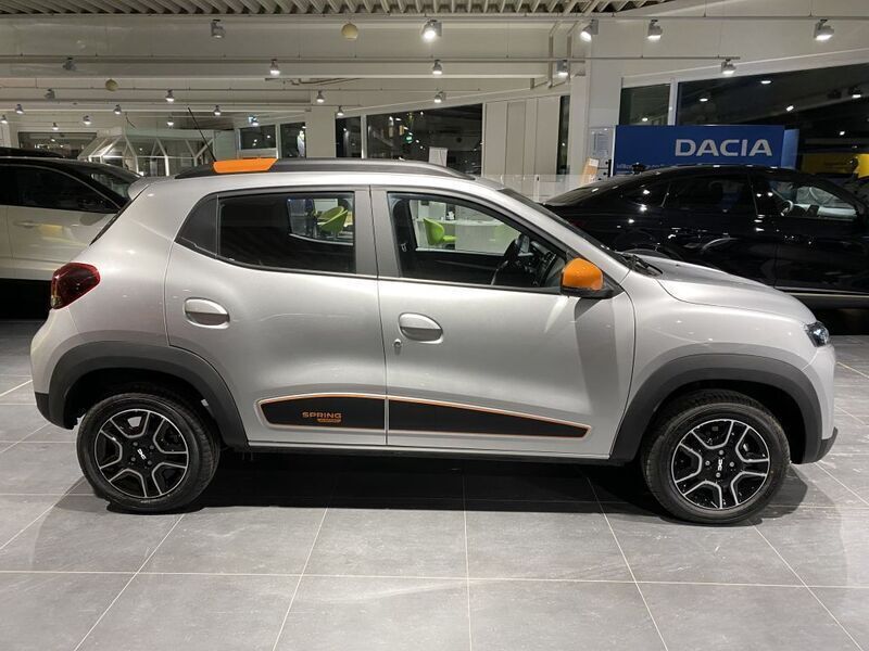 Gebraucht Dacia Spring Essentiel 33 kW (45 PS) 2022 Othercolor Kleinwagen