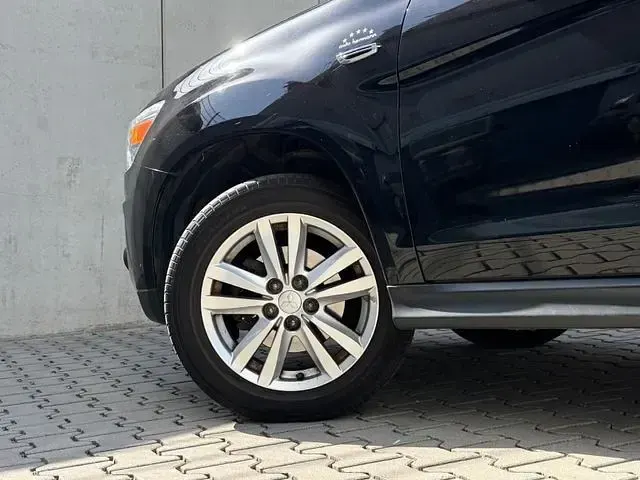 Gebraucht Mitsubishi ASX Edition 117 PS (86 kW) 2012 Schwarz SUV