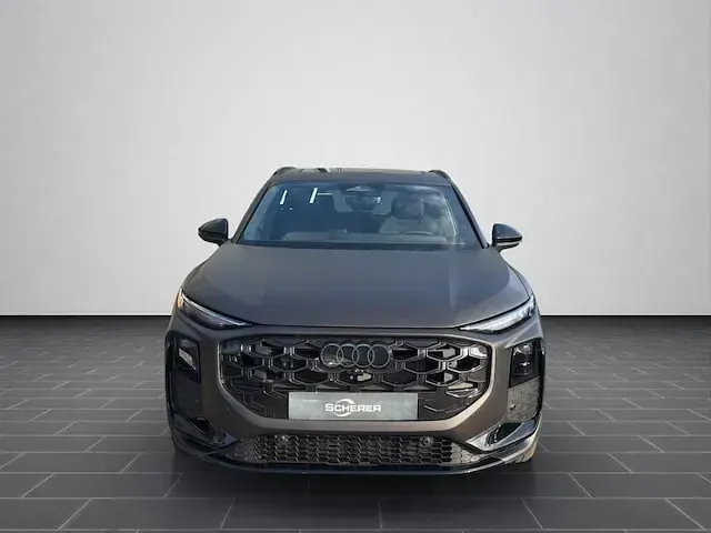 Gebraucht Audi Q3 S-Line 150 PS (110 kW) 2026 Madeirabraun polarmatteffekt SUV