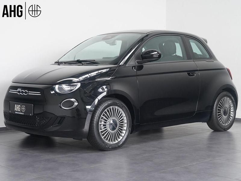 Schwarz Gebraucht 2022 Fiat 500e Icon Kleinwagen | 15.900 € (Superpreis) - Bild 1/4