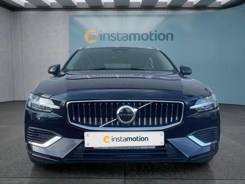 Gebraucht Volvo V60 253 PS (186 kW) 2022 Schwarz Kombi