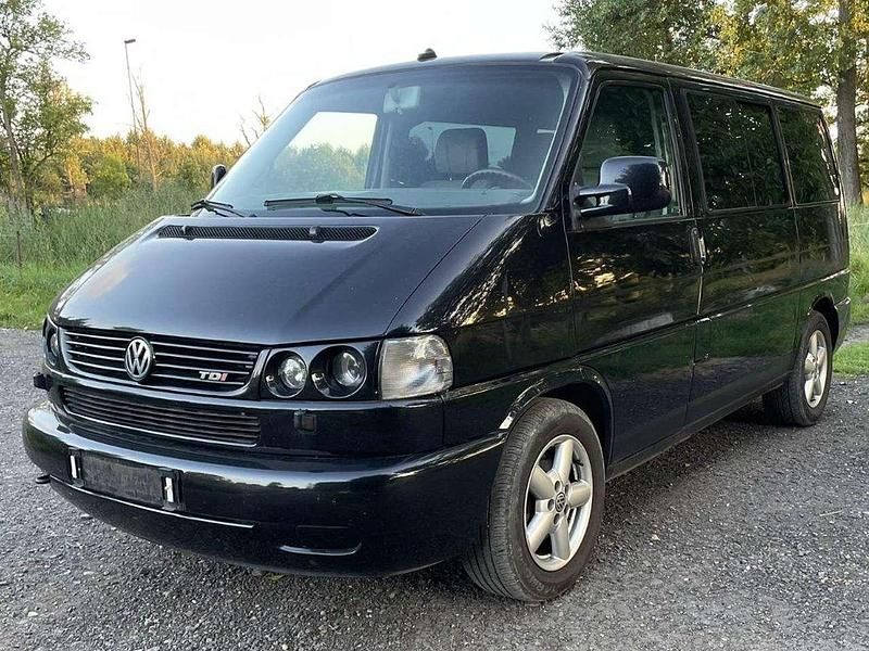 Używany VW T4 Highline 151 KM (111 kW) 2002 Czarny Van