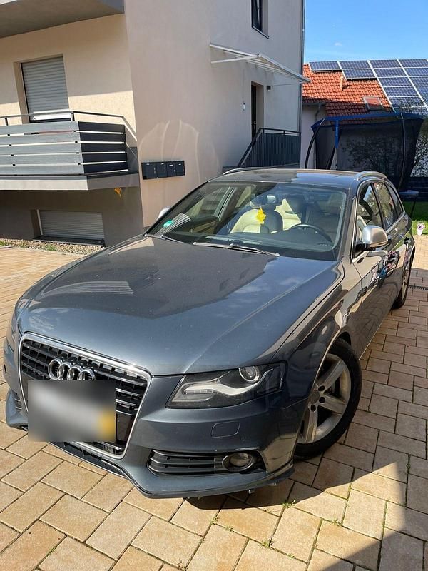 Gebraucht Audi A4 143 PS (105 kW) 2009 Grau Kombi