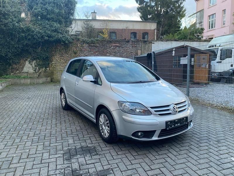 Gebraucht VW Golf Plus Cross 102 PS (75 kW) 2007 Silber Van / Kleinbus
