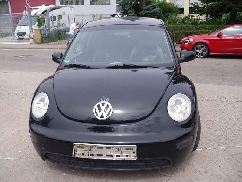 Gebraucht VW New Beetle 102 PS (75 kW) 2002 Schwarz Kleinwagen