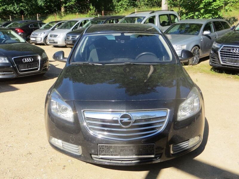 Schwarz Gebraucht 2011 Opel Insignia Innovation Kombi | 4.500 € (Fairer Preis) - Bild 1/4