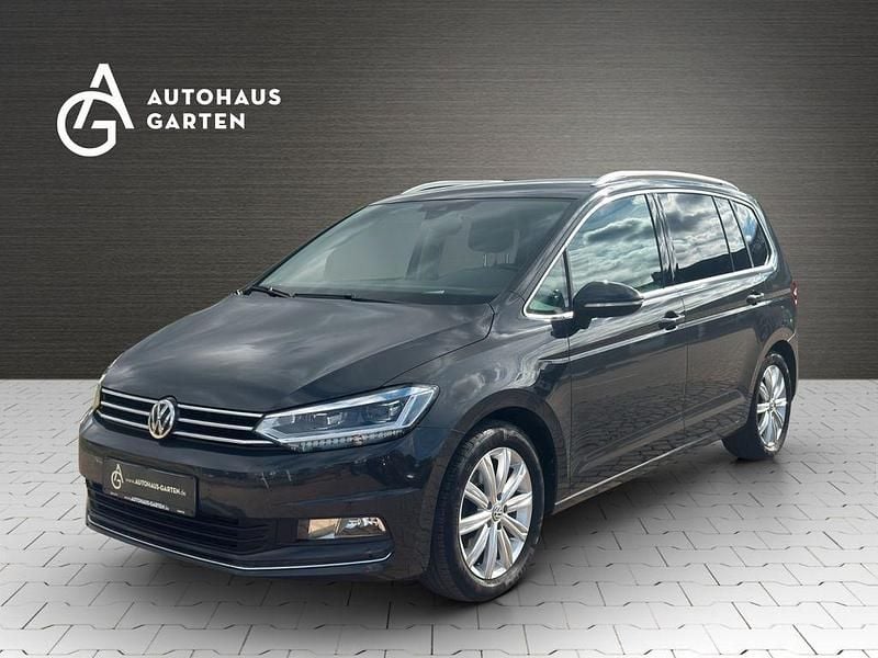 Grau Gebraucht 2017 VW Touran Van / Kleinbus | 11.950 € (Guter Preis) - Bild 1/3