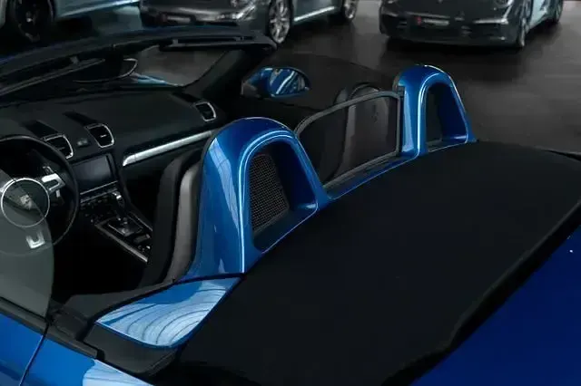 Gebraucht Porsche Boxster 265 PS (194 kW) 2015 Blau Cabrio