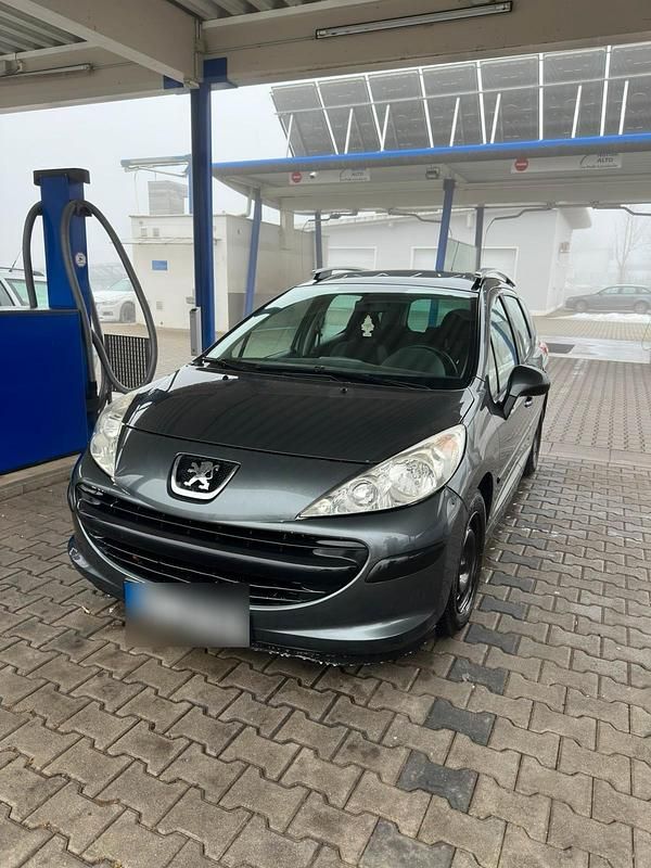 Gebraucht Peugeot 207 95 PS (69 kW) 2008 Schwarz Kombi