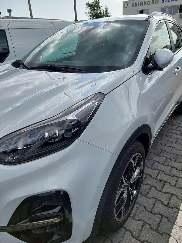 Weiß Gebraucht 2020 Kia Sportage GT-Line SUV | 21.500 € (Fairer Preis) - Bild 1/4