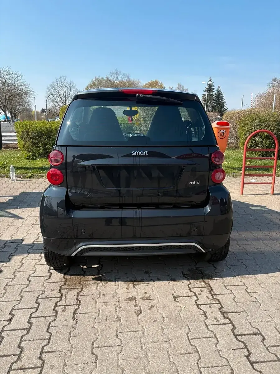 Gebraucht Smart ForTwo Coupé 71 PS (52 kW) 2012 Schwarz Coupé