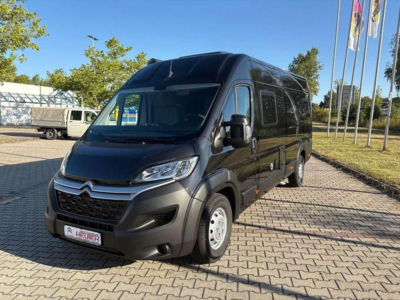Schwarz Gebraucht 2024 Citroën Jumper Van / Kleinbus | 55.490 € - Bild 1/4
