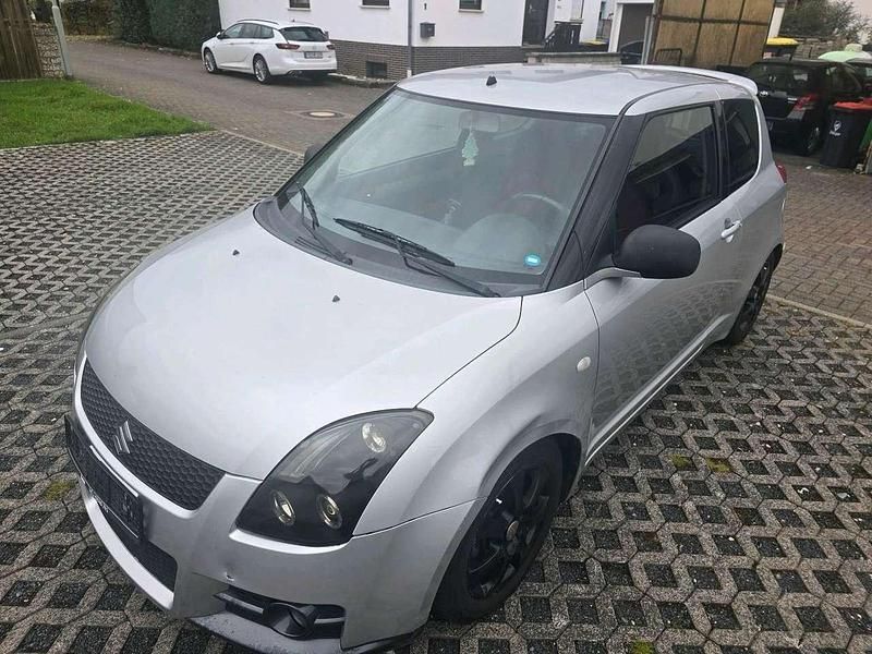 Gebraucht Suzuki Swift 90 PS (66 kW) 2007 Silber Coupé