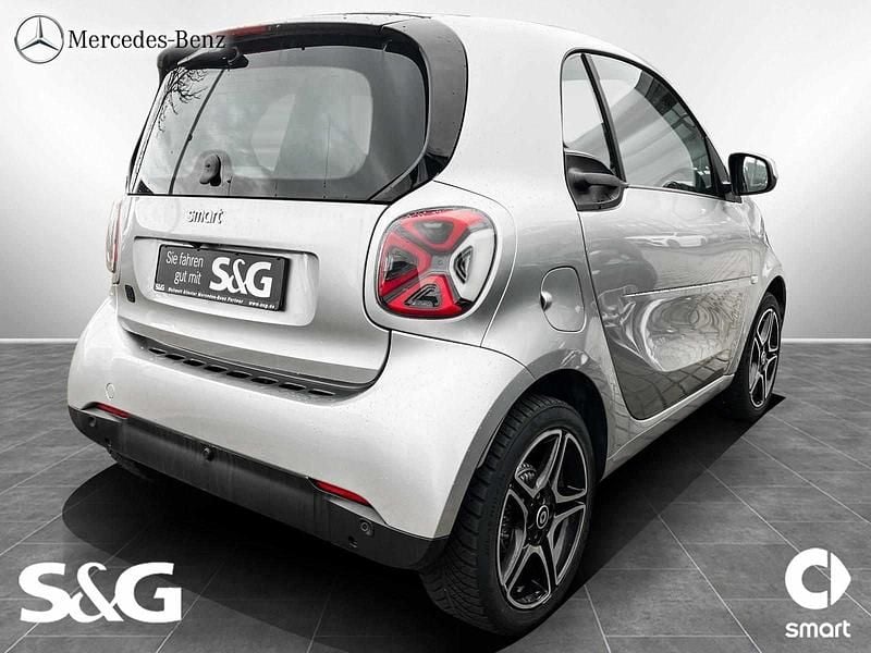 Gebraucht Smart ForTwo Coupé Pulse 60 kW (82 PS) 2020 Bodypanels in cool silver (metal Kleinwagen