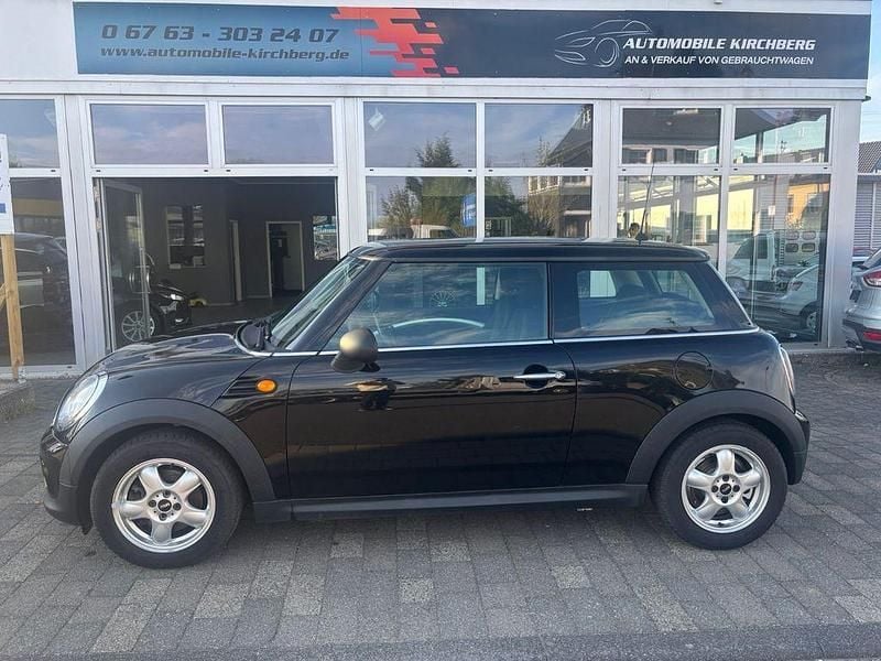 Usado Mini ONE 90 HP (66 kW) 2010 Preto Citadino