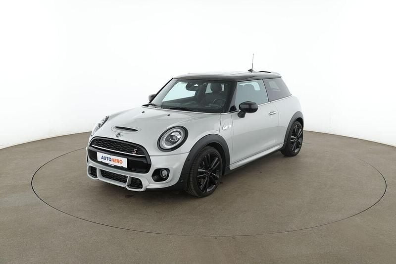 Gebraucht Mini Cooper S 178 PS (130 kW) 2021 Weiß Kleinwagen