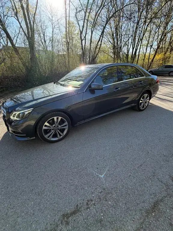 Usata Mercedes E350 252 CV (185 kW) 2013 Grigio Berlina