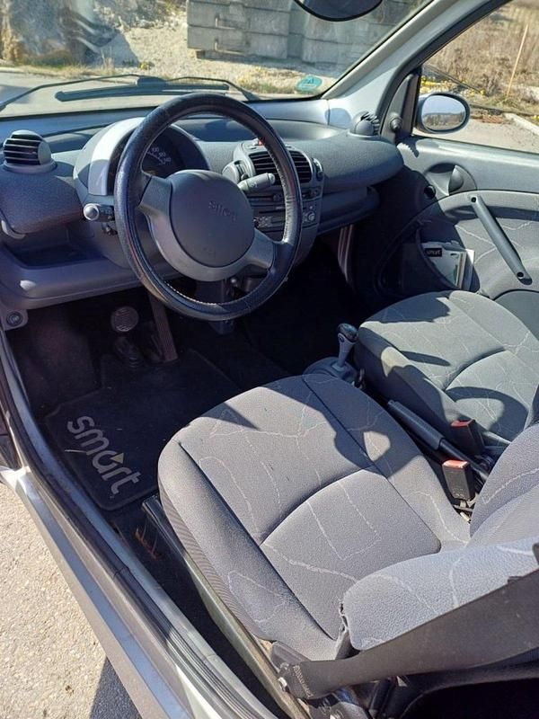 Second-hand Smart ForFour 55 CP (40 kW) 2002 Negru Hatchback