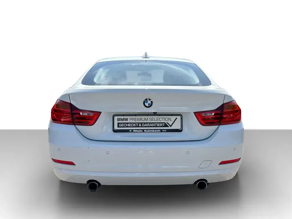 Gebraucht BMW 440 Advantage 326 PS (239 kW) 2016 Alpinweiß iii uni Coupé