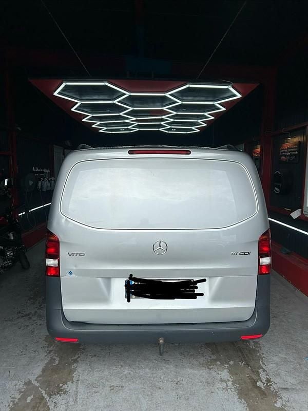 Brugt Mercedes Vito 114 HK (83 kW) 2017 Sølv Van