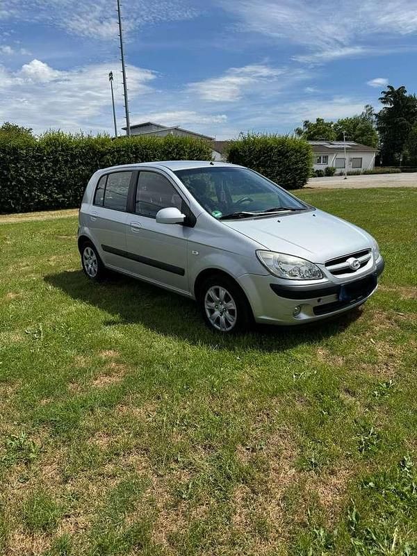 Gebraucht Hyundai Getz GLS 88 PS (64 kW) 2007 Silber Kleinwagen