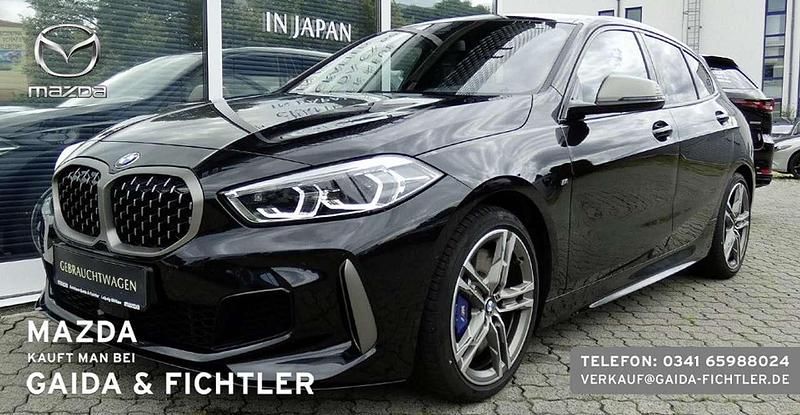 Gebraucht BMW M1 306 PS (225 kW) 2023 Black saphire metallic Coupé