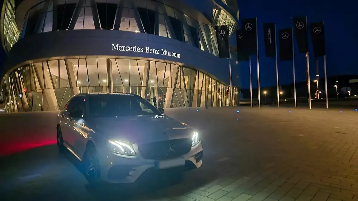 Gebraucht Mercedes E300 AMG 306 PS (225 kW) 2019 Silber Kombi