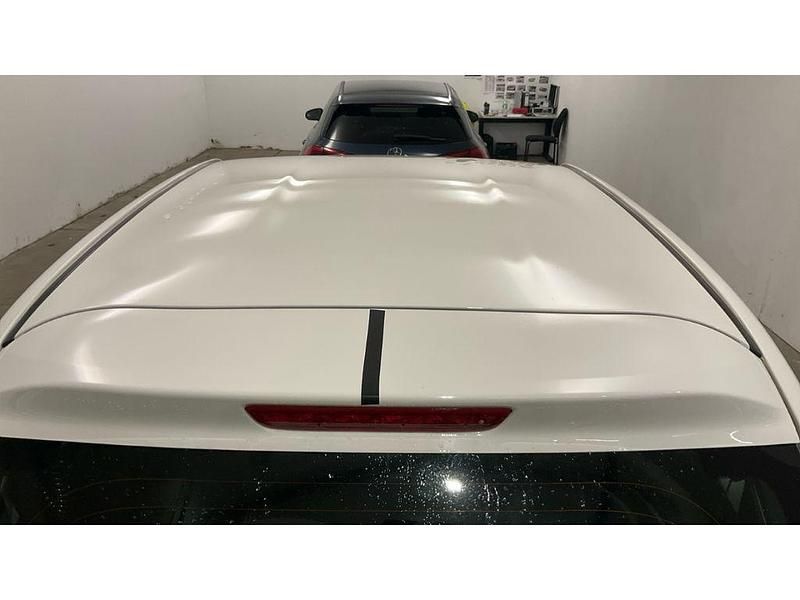 Gebraucht Citroën C1 Feel 72 PS (52 kW) 2018 Weiß Kleinwagen