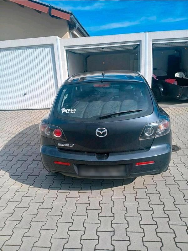 Gebraucht Mazda 3 101 PS (74 kW) 2007 Grau Kleinwagen