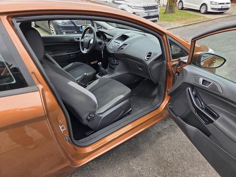 Gebraucht Ford Fiesta 101 PS (74 kW) 2015 Kleinwagen