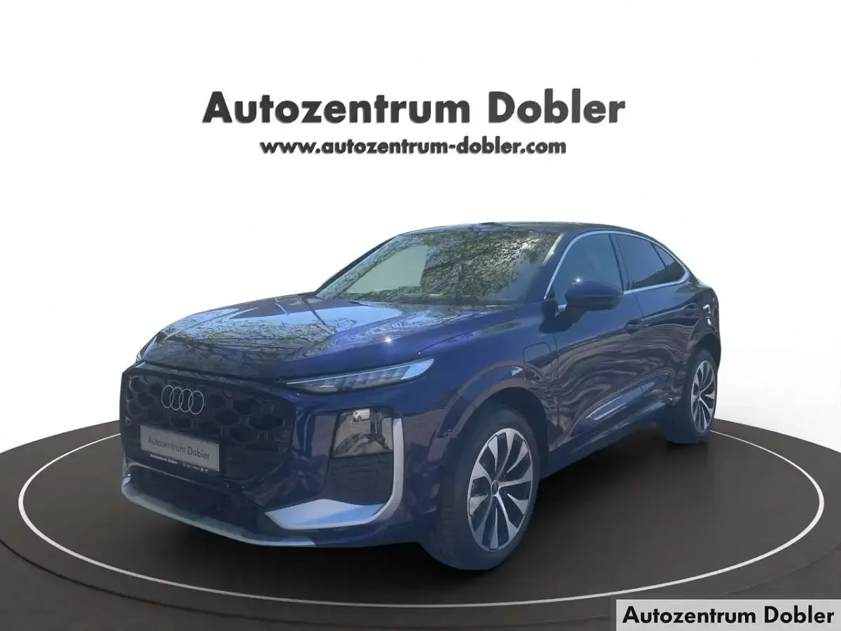 Neu Audi Q3 Sportback S-Line 272 PS (200 kW) 2026 Navarrablau SUV