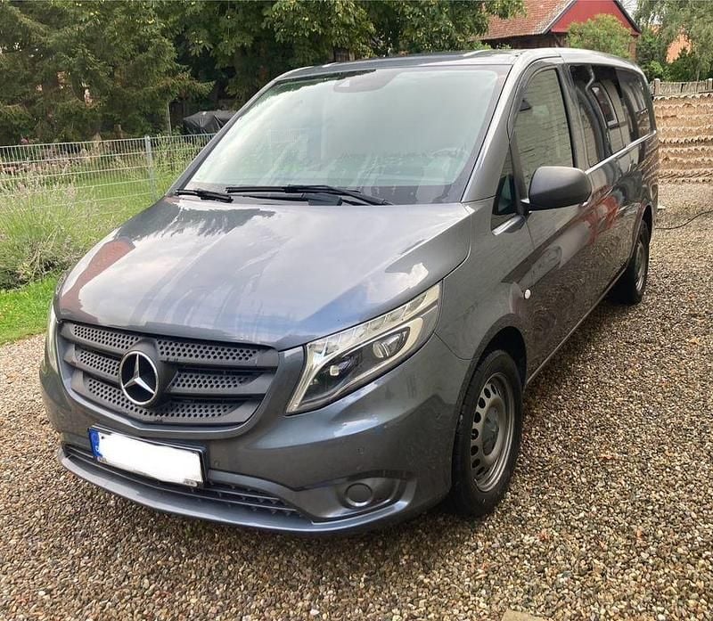 Gebraucht Mercedes Vito 190 PS (139 kW) 2016 Grau Van