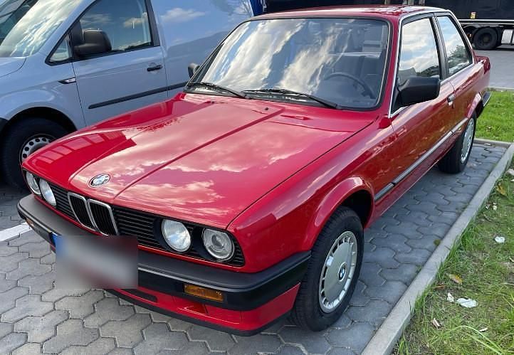 Gebraucht BMW 316 99 PS (72 kW) 1988 Rot Limousine