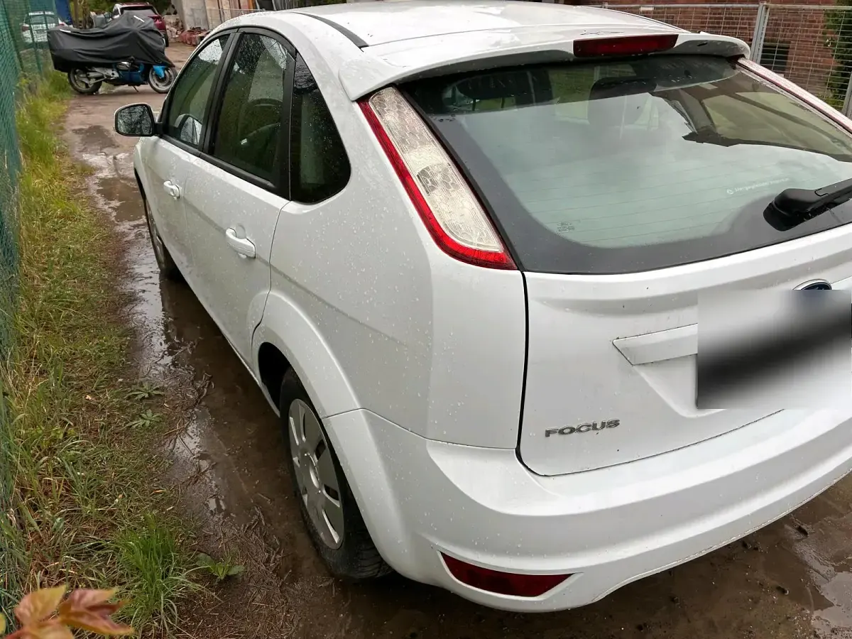 Brugt Ford Focus 109 HK (80 kW) 2009 Hvid Hatchback